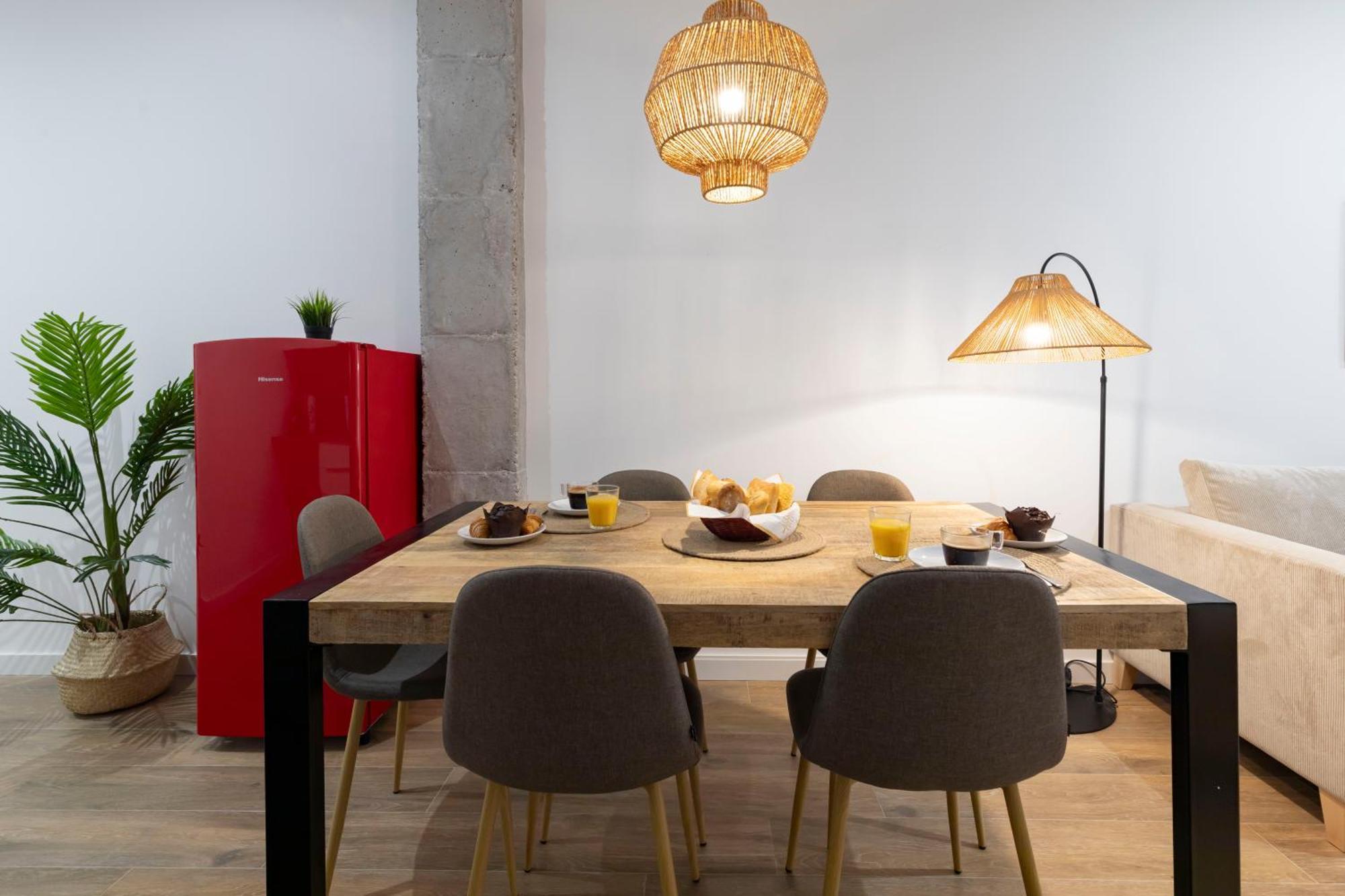 Travel Habitat Mediterranean Suites Valensiya Dış mekan fotoğraf