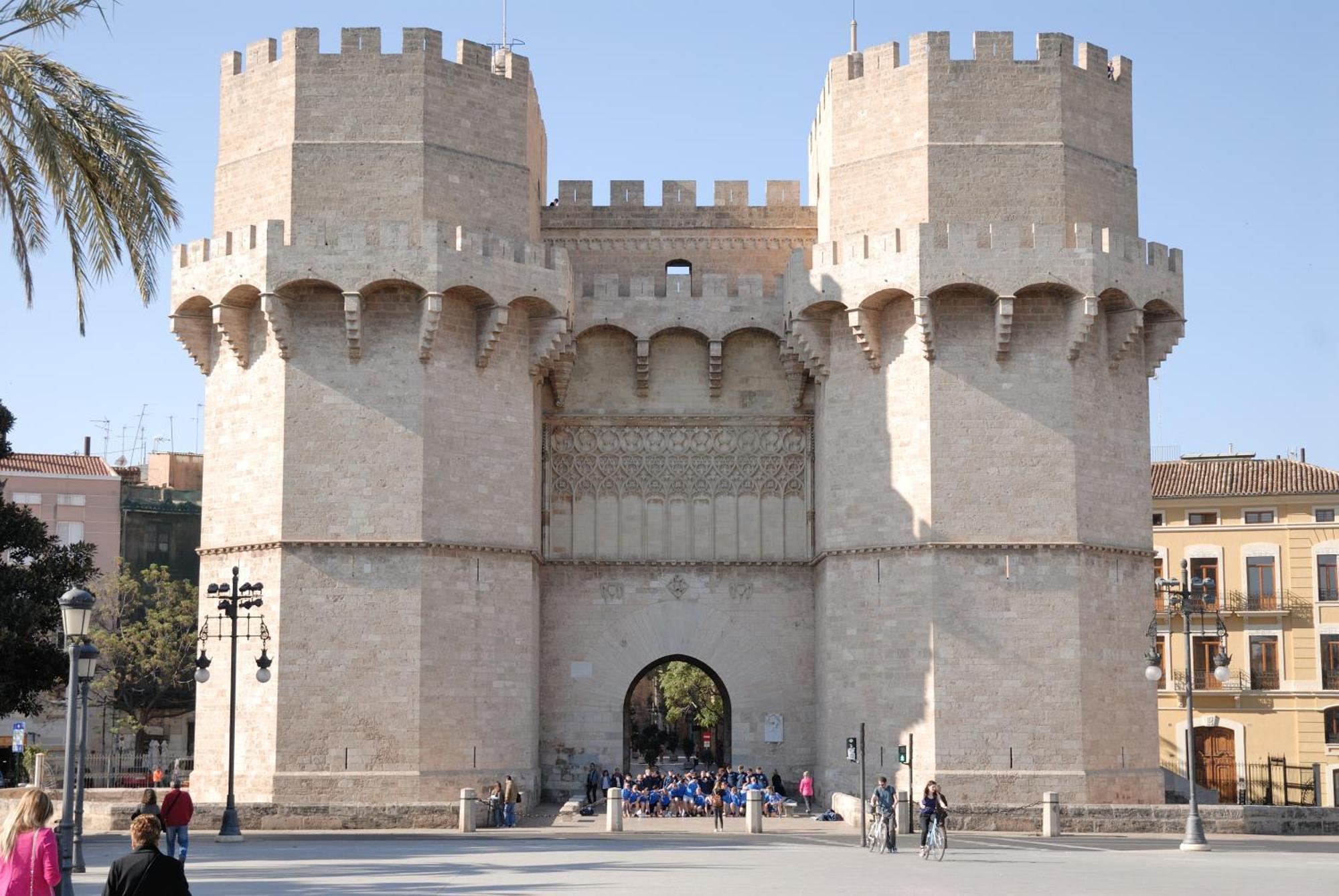 Travel Habitat Mediterranean Suites Valensiya Dış mekan fotoğraf
